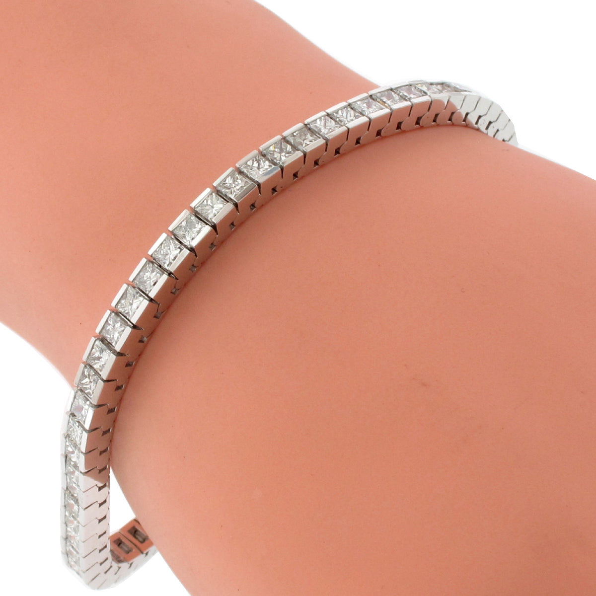 5.00 CT Princess-Cut Diamond Tennis Bracelet in 14k White Gold (F-G-color/VS2-SI1-clarity)